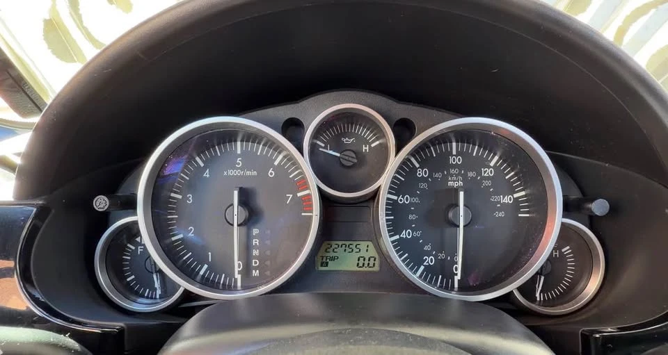 2006 Mazda NC MX-5 Miata - Image 9 of 10