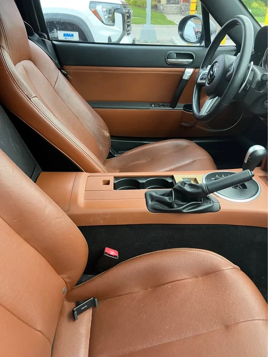 2006 Mazda NC MX-5 Miata - Image 5 of 5