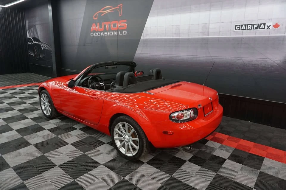 2006 Mazda NC MX-5 Miata - Image 7 of 20