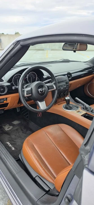 2006 Mazda NC MX-5 Miata - Image 9 of 10