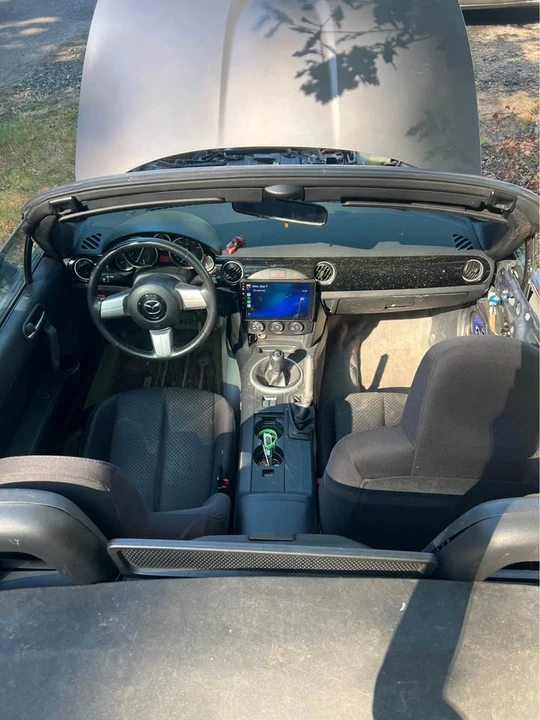2006 Mazda NC MX-5 Miata - Image 9 of 10