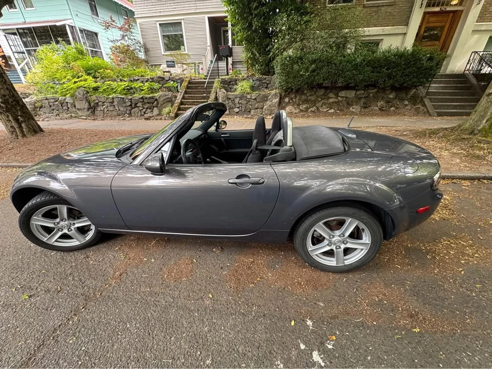 2006 Mazda NC MX-5 Miata - Image 7 of 20