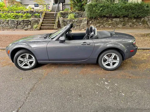 2006 Mazda MX-5 Miata