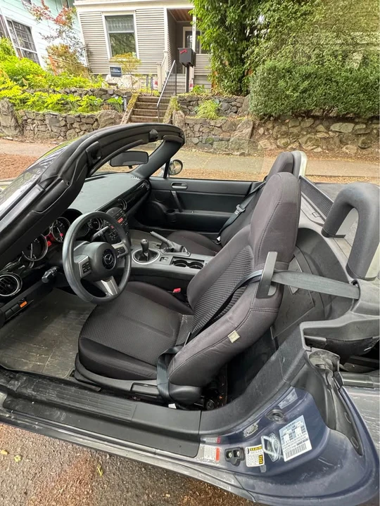 2006 Mazda NC MX-5 Miata - Image 8 of 19