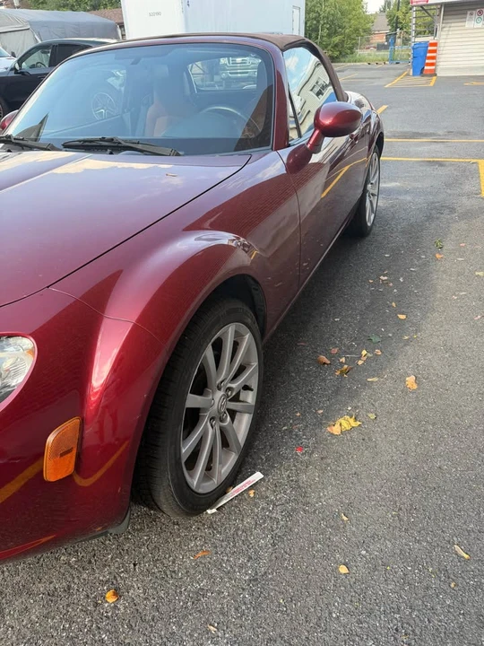 2006 Mazda NC MX-5 Miata - Image 4 of 6