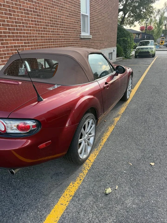 2006 Mazda NC MX-5 Miata - Image 2 of 6