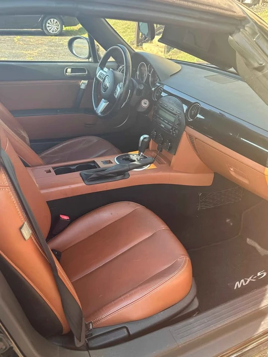2006 Mazda NC MX-5 Miata - Image 6 of 7