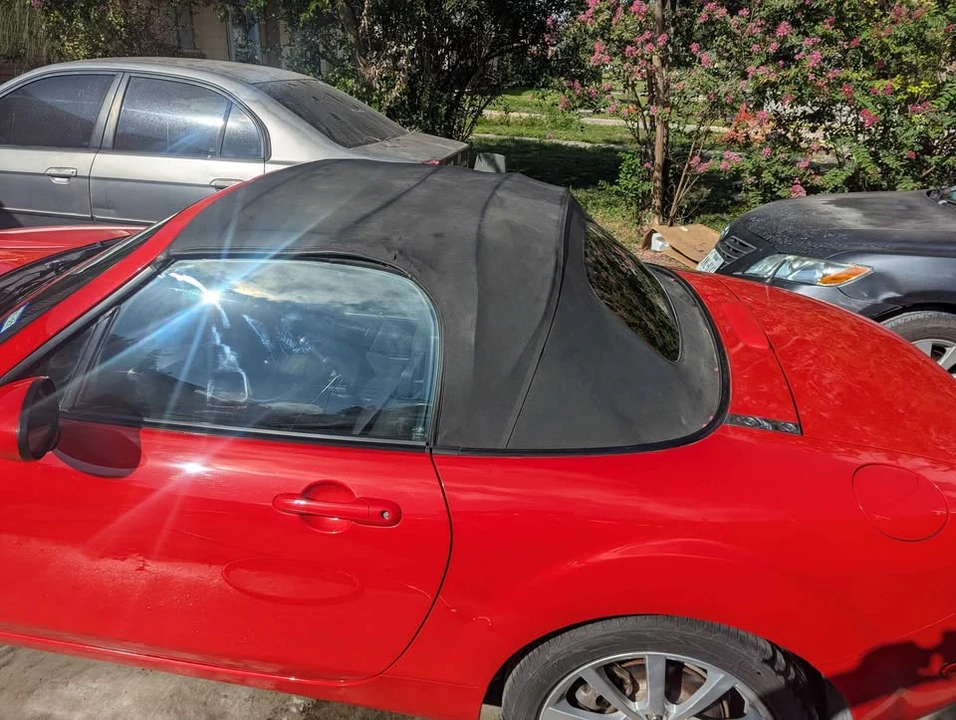 2006 Mazda NC MX-5 Miata - Image 14 of 19