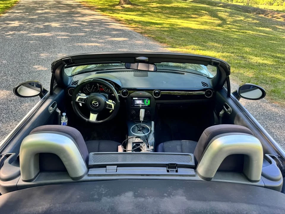 2006 Mazda NC MX-5 Miata - Image 11 of 21