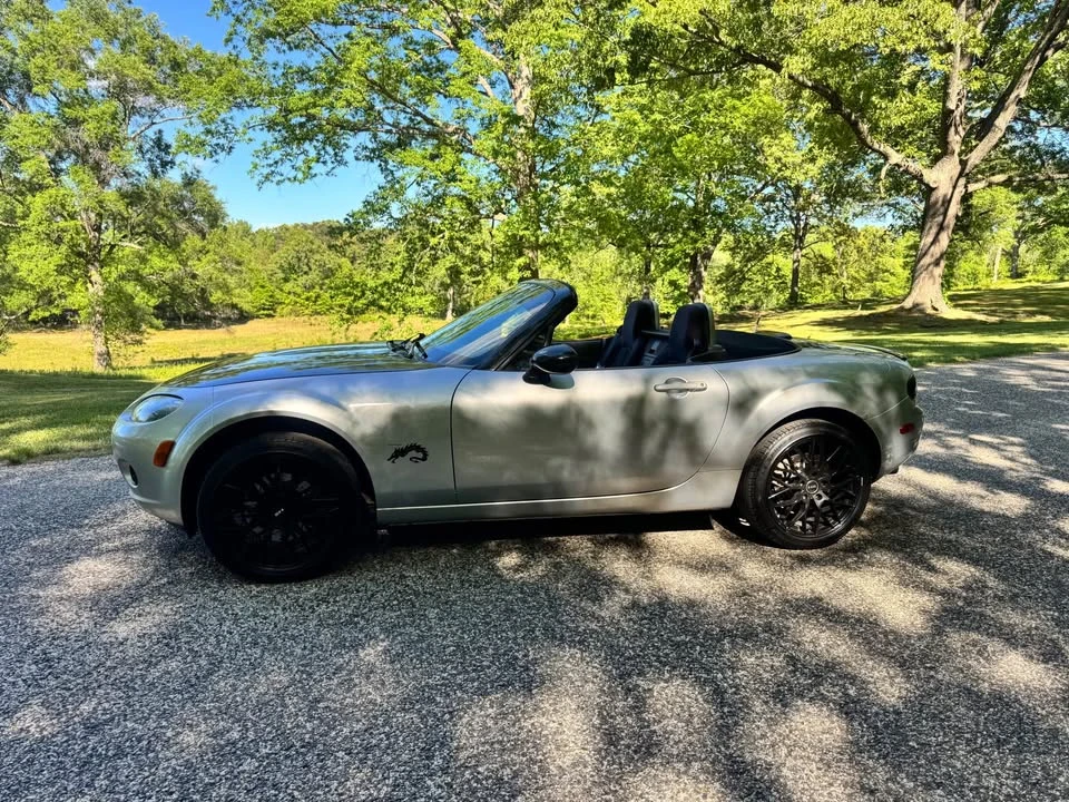 2006 Mazda NC MX-5 Miata - Image 2 of 21