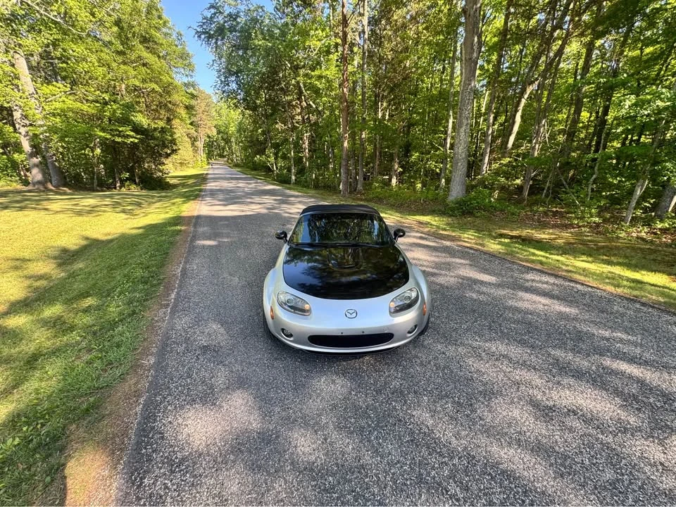 2006 Mazda NC MX-5 Miata - Image 3 of 21