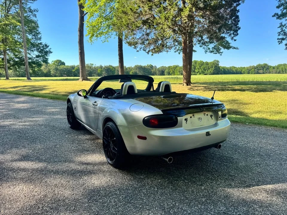 2006 Mazda NC MX-5 Miata - Image 4 of 21