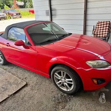 2006 Mazda MX-5 Sport Convertible 2D