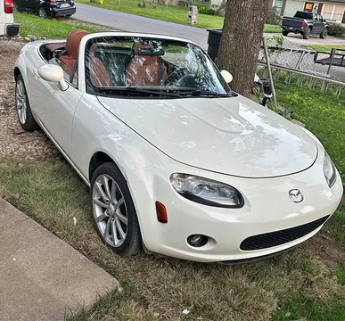 2006 Mazda MX-5 Sport Convertible 2D