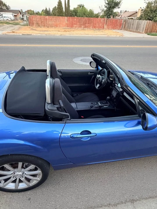2006 Mazda NC MX-5 Miata - Image 18 of 20