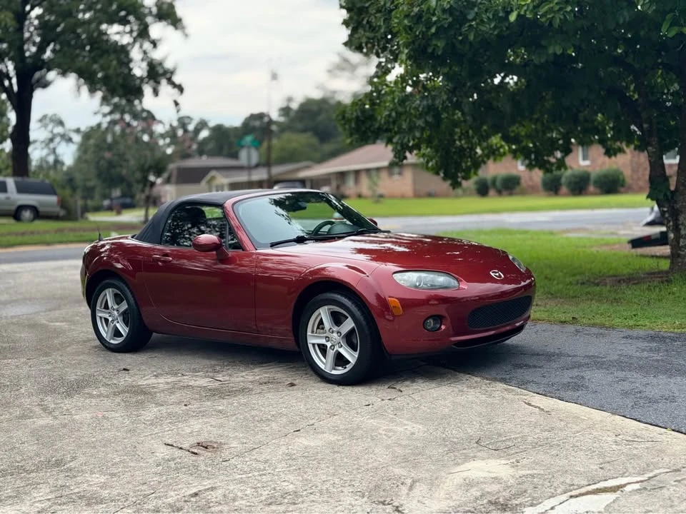 2006 Mazda NC MX-5 Miata - Image 19 of 20