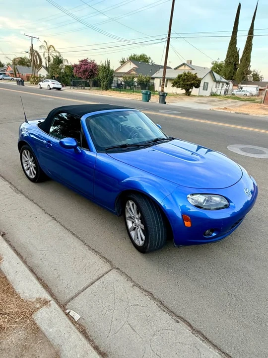 2006 Mazda NC MX-5 Miata - Image 4 of 20
