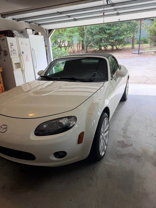 2006 Mazda NC MX-5 Miata - Image 4 of 9