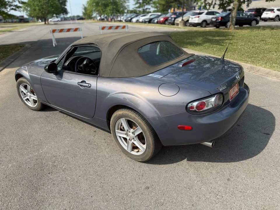 2006 Mazda NC MX-5 Miata - Image 8 of 18