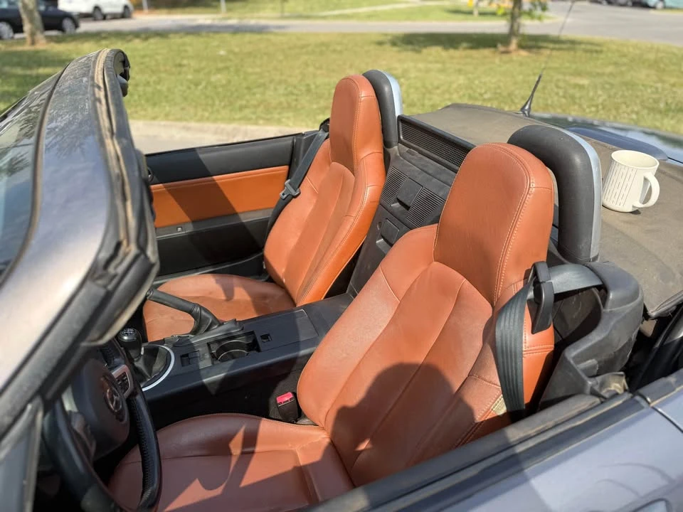 2006 Mazda NC MX-5 Miata - Image 14 of 18