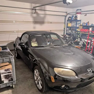 2006 Mazda MX-5 Touring Convertible