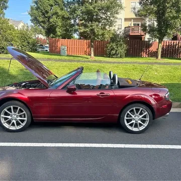 2006 Mazda MX-5 Touring Convertible 2D