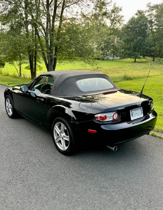 2006 Mazda NC MX-5 Miata - Image 6 of 16