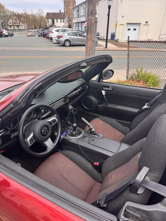 2006 Mazda NC MX-5 Miata - Image 13 of 16
