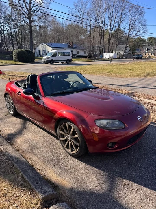 2006 Mazda NC MX-5 Miata - Image 2 of 16