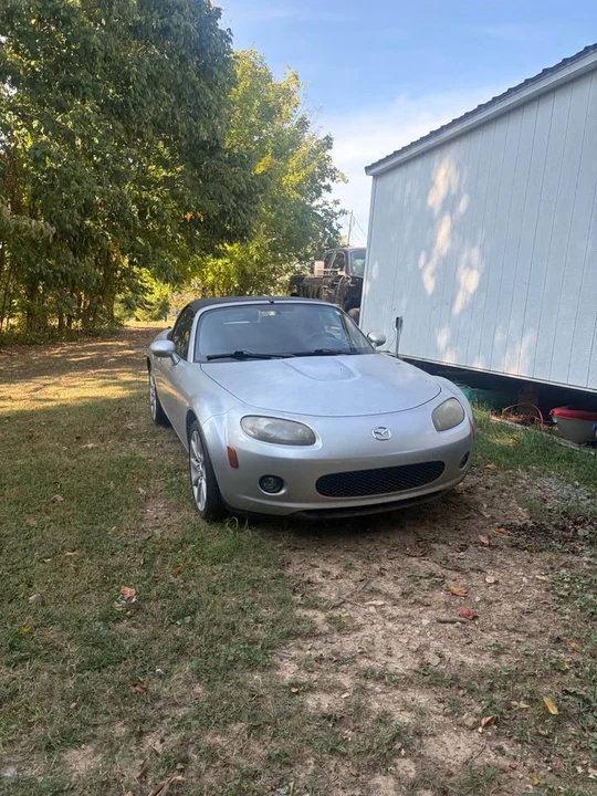 2006 Mazda NC MX-5 Miata - Image 2 of 4