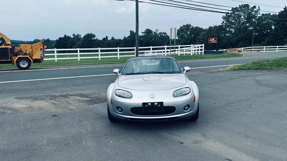 2006 Mazda NC MX-5 Miata - Image 3 of 11