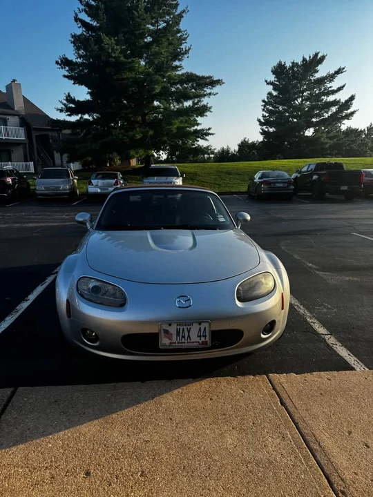 2006 Mazda NC MX-5 Miata - Image 2 of 7