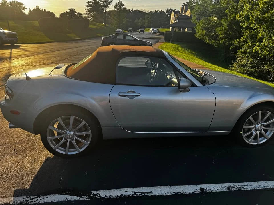 2006 Mazda NC MX-5 Miata - Image 6 of 7