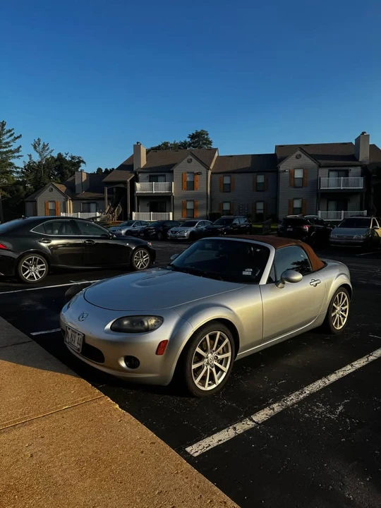 2006 Mazda NC MX-5 Miata - Image 3 of 7