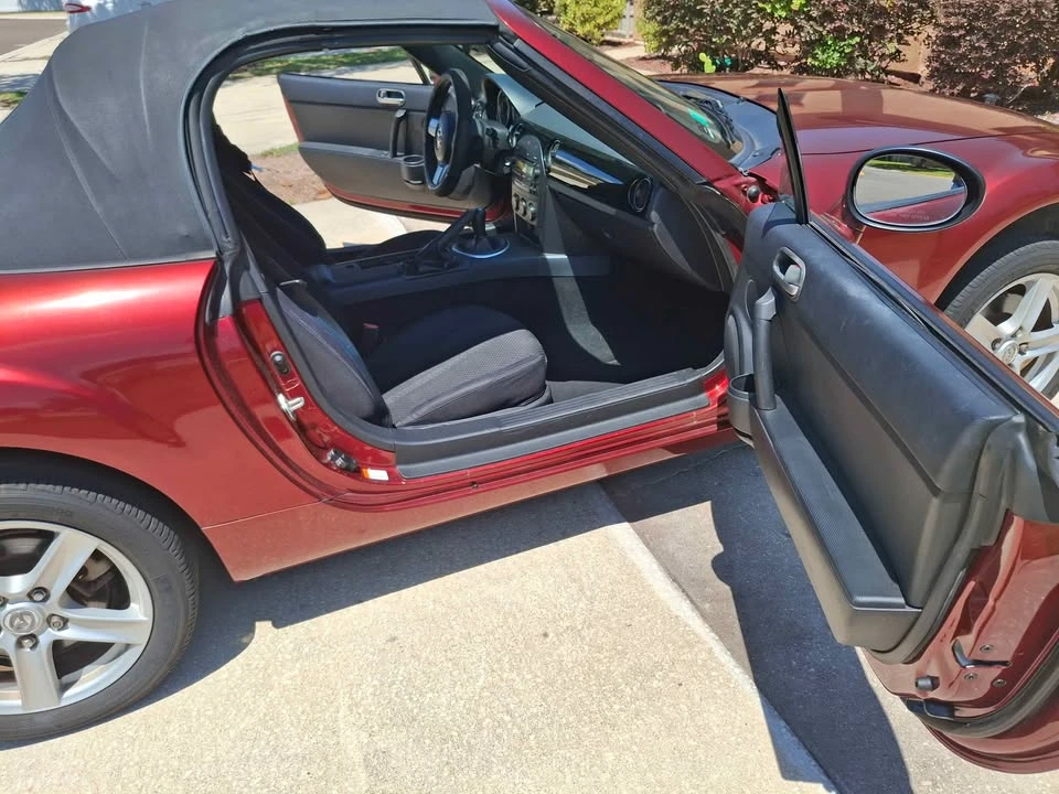2006 Mazda NC MX-5 Miata - Image 6 of 10