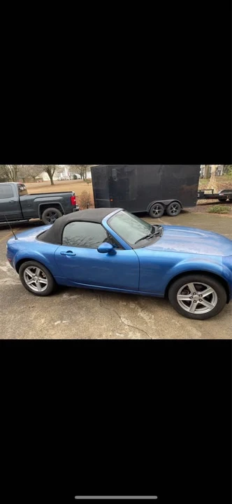 2006 Mazda NC MX-5 Miata - Image 5 of 5
