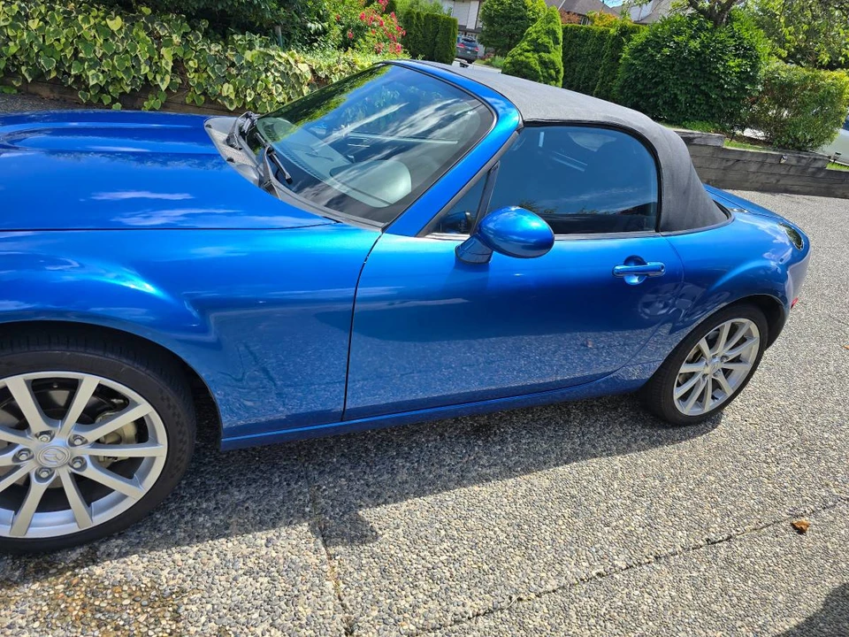2006 Mazda NC MX-5 Miata - Image 6 of 17
