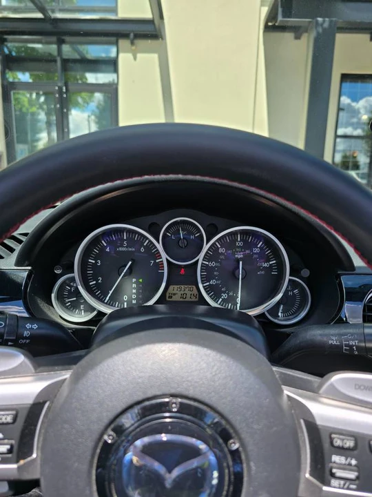 2006 Mazda NC MX-5 Miata - Image 10 of 17