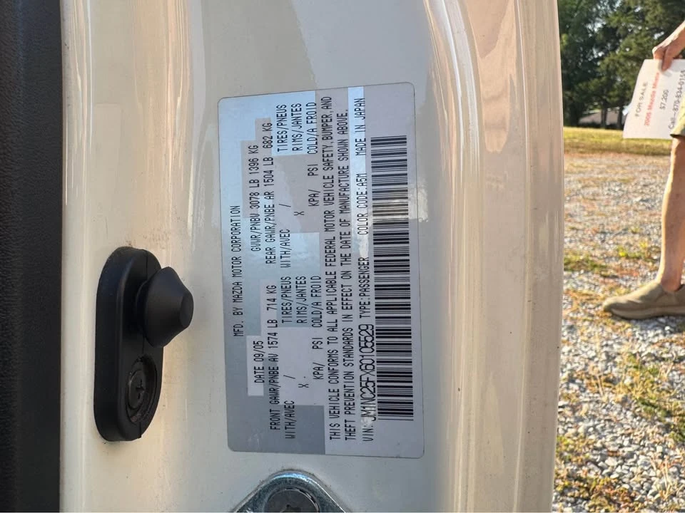 2006 Mazda NC MX-5 Miata - Image 8 of 12