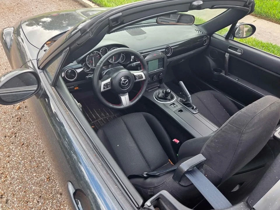 2006 Mazda NC MX-5 Miata - Image 4 of 4