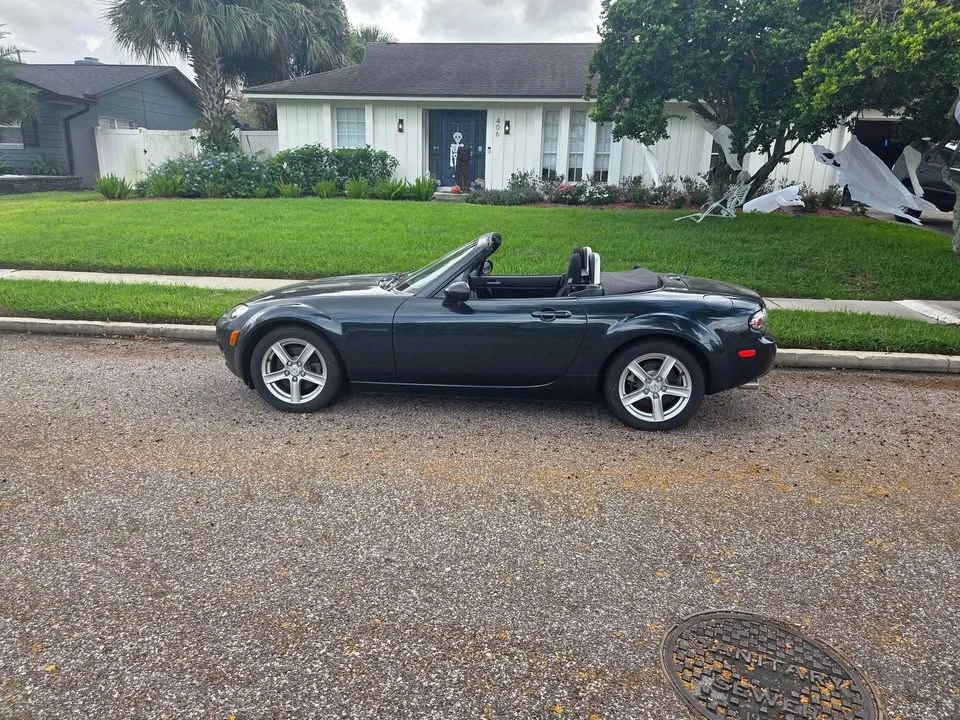 2006 Mazda NC MX-5 Miata - Image 2 of 4