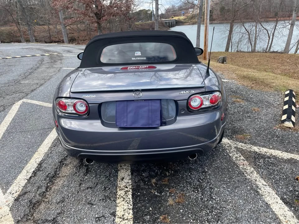 2006 Mazda NC MX-5 Miata - Image 5 of 10
