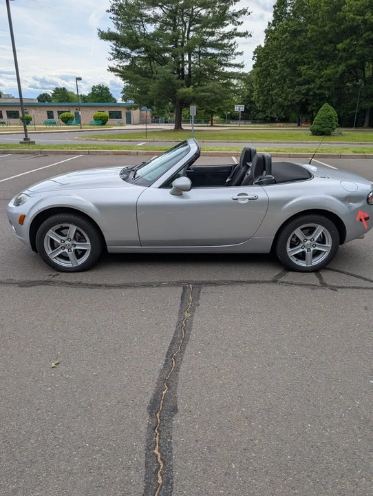 2006 Mazda NC MX-5 Miata - Image 3 of 7