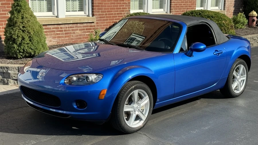 2006 Mazda NC MX-5 Miata - Image 4 of 11