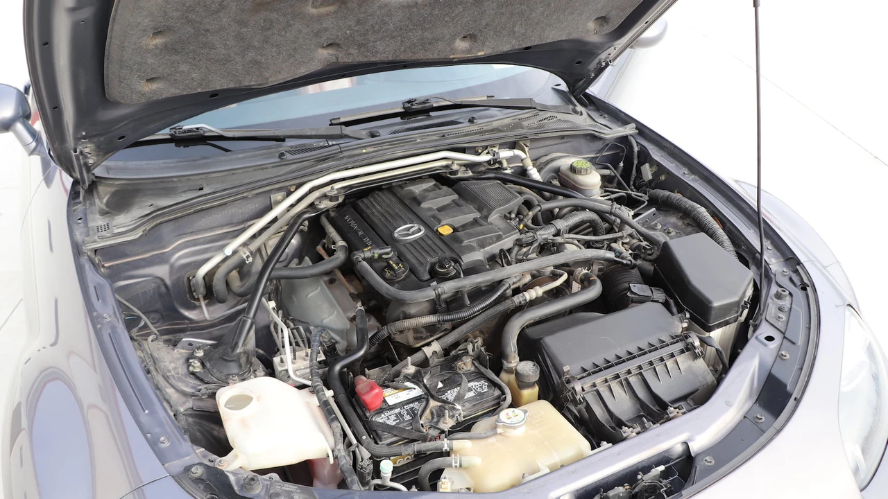 2006 Mazda NC MX-5 Miata - Image 9 of 14