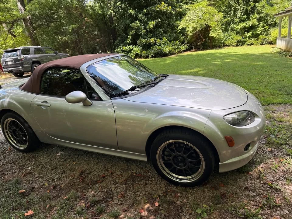 2006 Mazda NC MX-5 Miata - Image 8 of 10