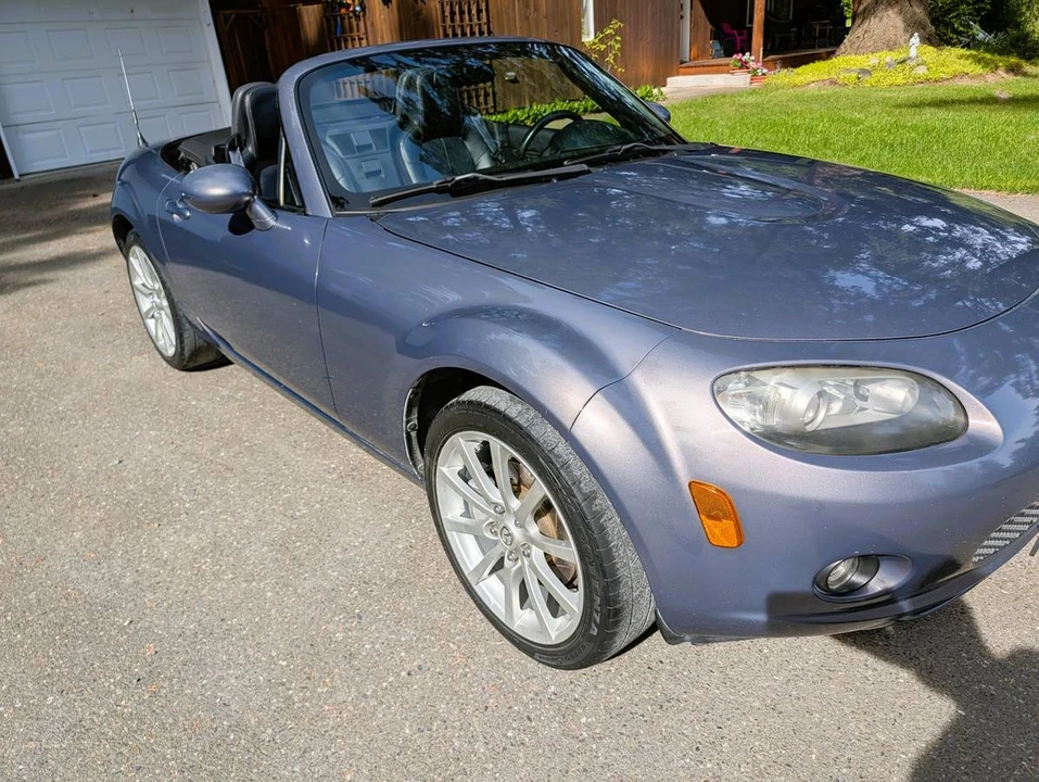 2006 Mazda NC MX-5 Miata - Image 5 of 13