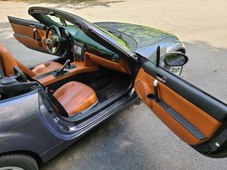 2006 Mazda NC MX-5 Miata - Image 13 of 15