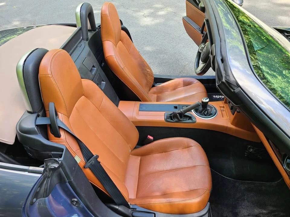 2006 Mazda NC MX-5 Miata - Image 14 of 15