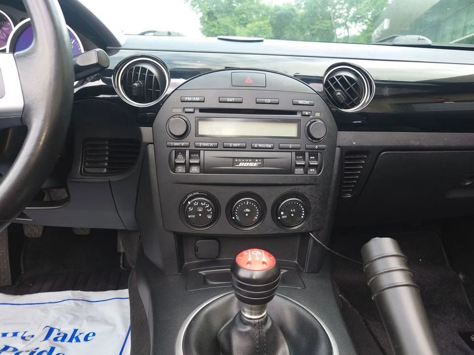 2006 Mazda NC MX-5 Miata - Image 19 of 27